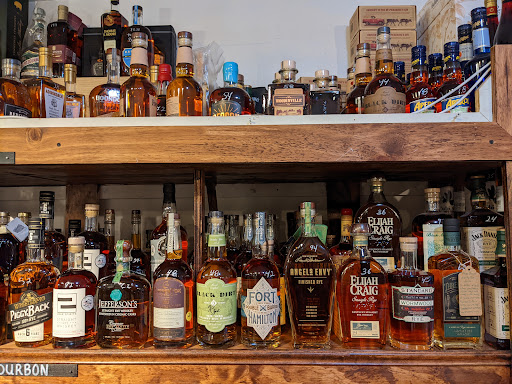 Wine Store «Cabrini Wines & Liquors», reviews and photos, 91 Pinehurst Ave, New York, NY 10033, USA