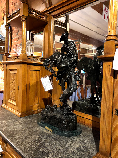 Consignment Shop «Consignment Gallery at 56», reviews and photos, 56 Sterling St, Clinton, MA 01510, USA