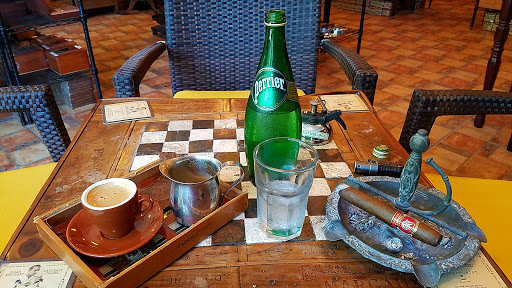 Cigar Shop «Marcus Daniel Cigar Merchant», reviews and photos, 609 8th St S, Naples, FL 34102, USA