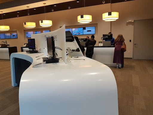 Internet Service Provider «Time Warner Cable», reviews and photos, 2222 South Blvd, Charlotte, NC 28203, USA