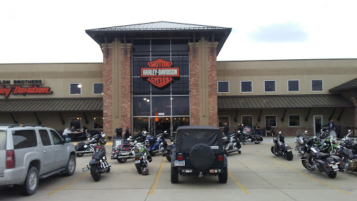 Harley-Davidson Dealer «Dillon Brothers Harley-Davidson Omaha», reviews and photos, 3838 N HWS Cleveland Blvd, Omaha, NE 68116, USA