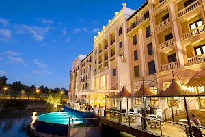 The Pivot Hotel Montecasino image