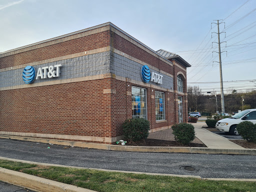 AT&T, 1580 Chester Pike, Eddystone, PA 19022, USA, 