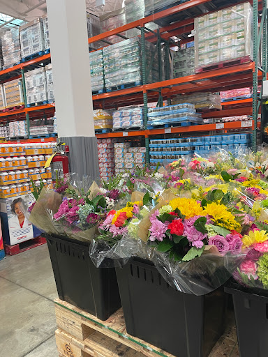 Warehouse store «Costco Wholesale», reviews and photos, 1500 Fitzgerald Ct, Lexington, KY 40509, USA