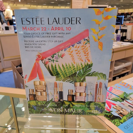 Department Store «Von Maur», reviews and photos, 115 Iowa River Landing Pl, Coralville, IA 52241, USA