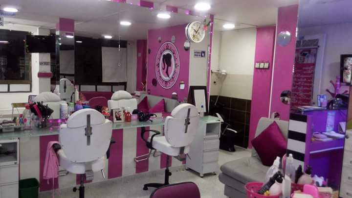 Miss Pink Nail Spa