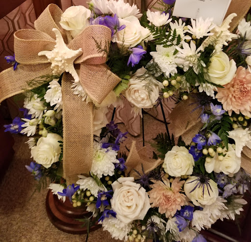 Florist «Dietz Falls Florist», reviews and photos, 1024 Portage Trail, Cuyahoga Falls, OH 44221, USA