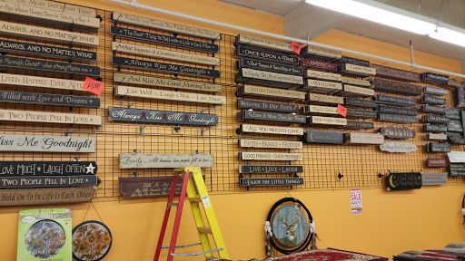 Discount Store «Wheeler Dealer», reviews and photos, 1740 SE Geary St, Albany, OR 97322, USA