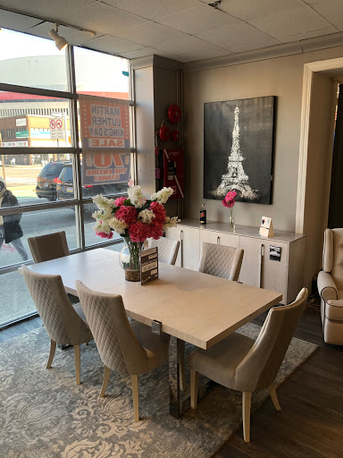 Furniture Store «Huffman Koos Furniture», reviews and photos, 1640 Broadhollow Rd, Farmingdale, NY 11735, USA