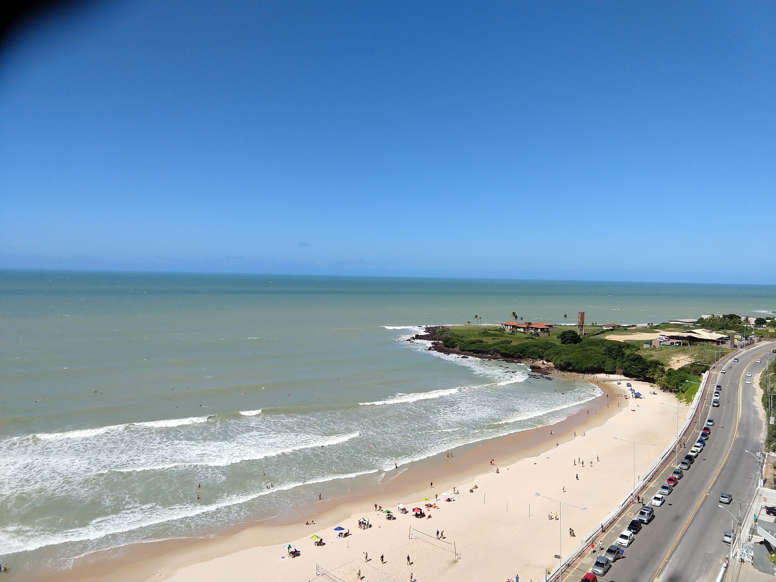 Foto von Maiame Strand mit feiner beiger sand Oberfläche