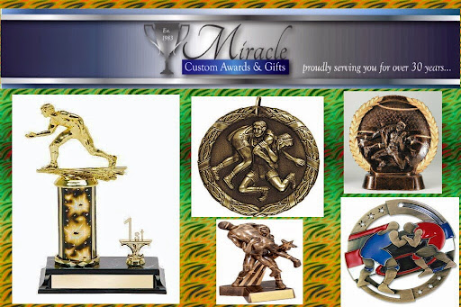 Engraver «Miracle Custom Awards & Gifts», reviews and photos, 565 Wolf Ledges Pkwy, Akron, OH 44311, USA