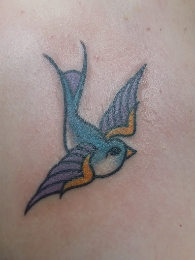 Ink Clinic Tattoo and Piercing, 974 N Main St, Fall River, MA 02720, USA, 