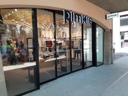 Magasin de vêtements pour femmes PIMKIE Salon-de-Provence