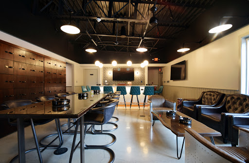 Tobacco Shop «Tobacco Leaf», reviews and photos, 7351 Assateague Dr, Jessup, MD 20794, USA