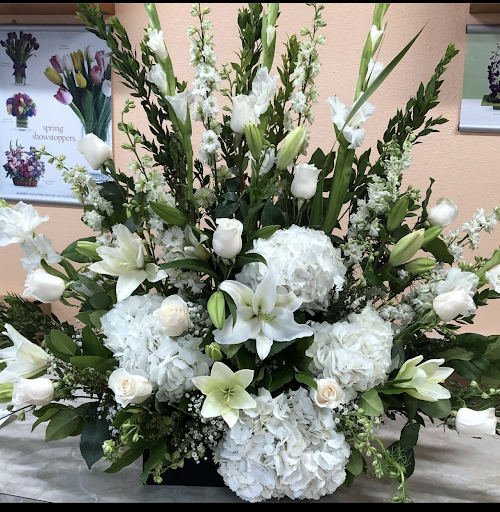 Florist «Canoga Park Florist», reviews and photos, 7144 Owensmouth Ave, Canoga Park, CA 91303, USA