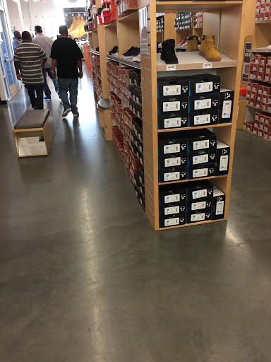 Shoe Store «WSS», reviews and photos, 3000 W Century Blvd, Inglewood, CA 90303, USA