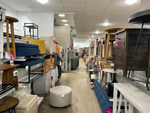 Department Store «HomeGoods», reviews and photos, 558 New York Ave, Lyndhurst, NJ 07071, USA