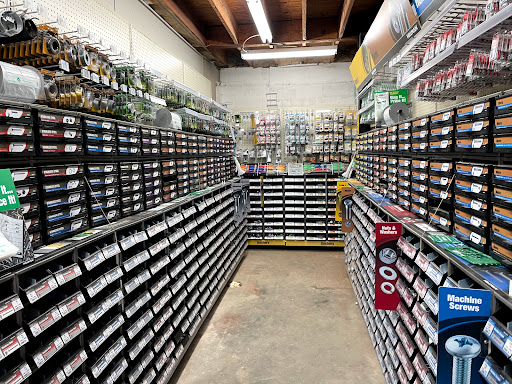 Hardware Store «Bay To Bay Hardware & Pool Supplies», reviews and photos, 4215 W Bay to Bay Blvd, Tampa, FL 33629, USA