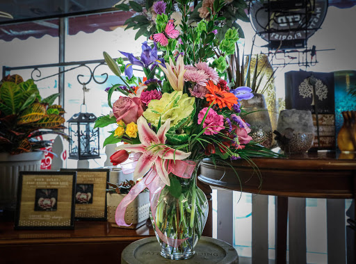 Florist «The Little Flower Shop», reviews and photos, 84 W 11th St, Tracy, CA 95376, USA