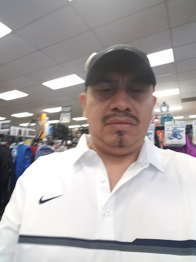 Sporting Goods Store «Big 5 Sporting Goods», reviews and photos, 1630 Mt Diablo Blvd, Walnut Creek, CA 94596, USA