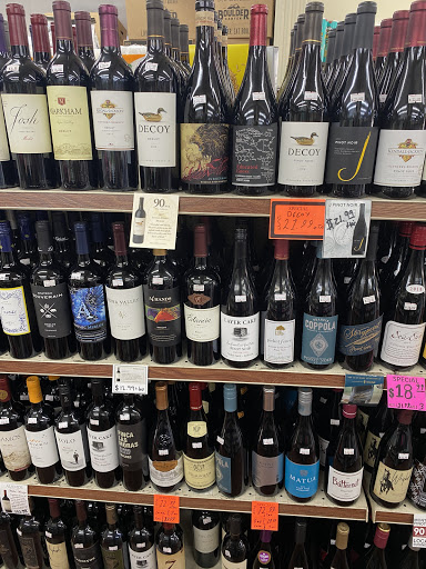 Grocery Store «P B Farms Market», reviews and photos, 4435 Cass St, San Diego, CA 92109, USA