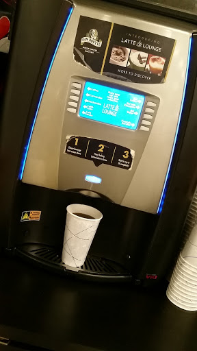 Supermarket «King Kullen», reviews and photos, 52 E Montauk Hwy, Hampton Bays, NY 11946, USA