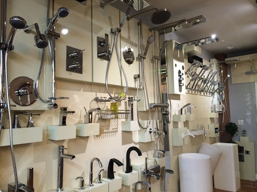 Hardware Store «Miami Home Centers, Benjamin Moore Paint Center, Miami Beach», reviews and photos, 545 Arthur Godfrey Rd, Miami Beach, FL 33140, USA