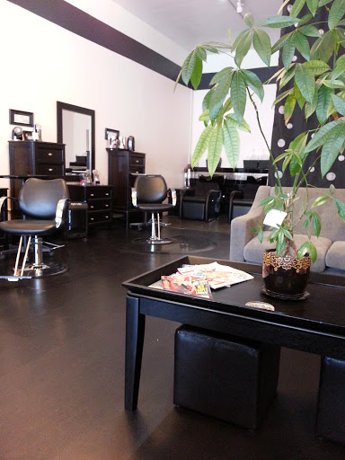 Beauty Salon «Village Salon», reviews and photos, 10145 Fair Oaks Blvd, Fair Oaks, CA 95628, USA