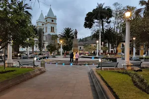 Guaranda Central Park image