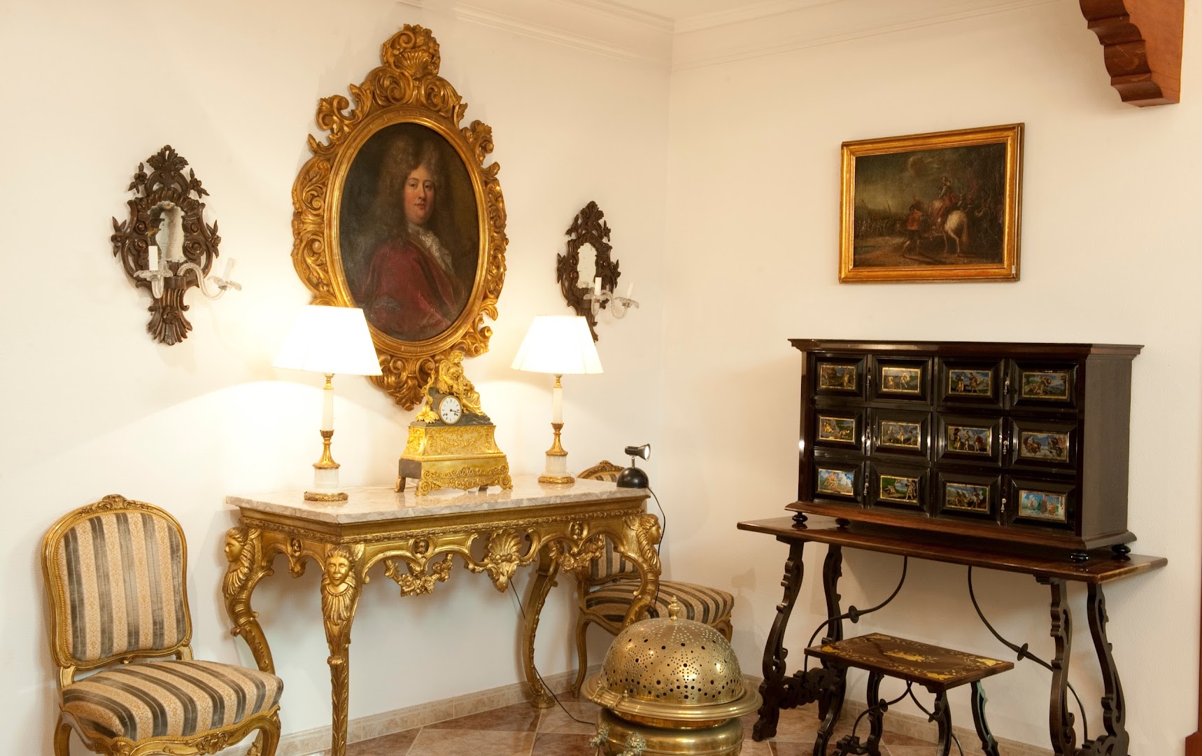 Antiguedades Casa Delmonte