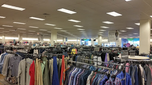 Department Store «Nordstrom Rack Shoppers World», reviews and photos, 1 Worcester Rd, Framingham, MA 01701, USA