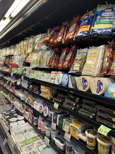 Grocery Store «Harvest Field Market», reviews and photos, 350 S Broadway, Tarrytown, NY 10591, USA