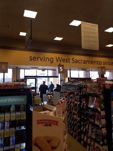 Grocery Store «Safeway», reviews and photos, 1298 W Capitol Ave, West Sacramento, CA 95691, USA