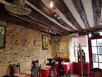 Atmosphère du Restaurant indien Vishnu Bhavan à Marly-le-Roi - n°1