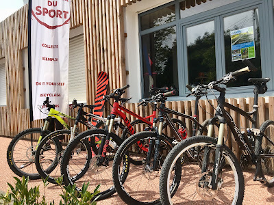 Hangar du sport à Ustaritz