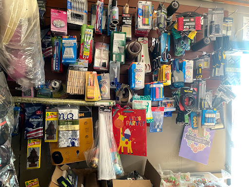 Grocery Store «Parkview Market», reviews and photos, 515 S Cardinal Ave, Stockton, CA 95215, USA