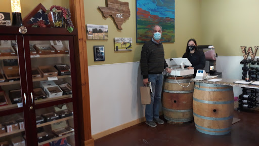 Winery «Marker Cellars Family Winery», reviews and photos, 1484 Co Rd 2585, Alvord, TX 76225, USA