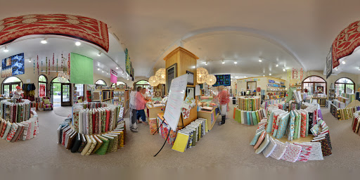 Quilt Shop «Gossypium Quilt Shop», reviews and photos, 355 NW Gilman Blvd #102, Issaquah, WA 98027, USA