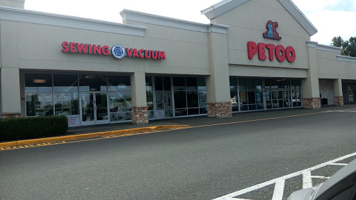 Pet Supply Store «Petco Animal Supplies», reviews and photos, 3717 S Meridian, Puyallup, WA 98373, USA
