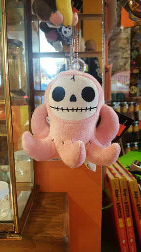 Gift Shop «Lucky Lizard Curios & Gifts», reviews and photos, 412 E 6th St, Austin, TX 78701, USA