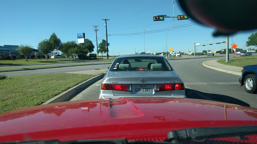 Car Wash «Mr. Clean Car Wash & Oil Change - Round Rock», reviews and photos, 2301 S Interstate 35, Round Rock, TX 78664, USA