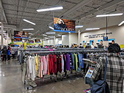 Thrift Store «Goodwill Store & Donation Center», reviews and photos, 123 S Weber Rd, Bolingbrook, IL 60490, USA