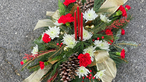 Florist «Flowers By Snellings», reviews and photos, 23 N Braddock St, Winchester, VA 22601, USA