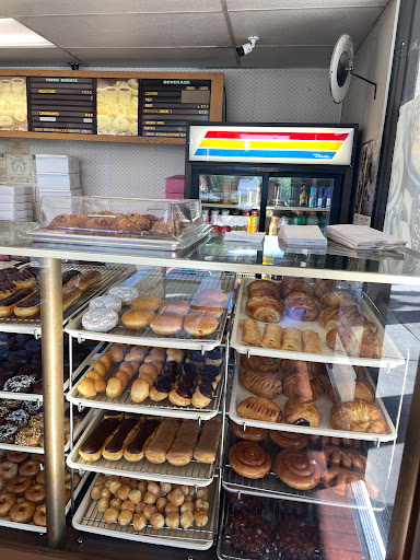Donut Shop «Donut King», reviews and photos, 1807 Santa Rita Rd, Pleasanton, CA 94566, USA