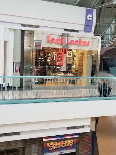 Shopping Mall «York Galleria Mall», reviews and photos, 2899 Whiteford Rd, York, PA 17402, USA