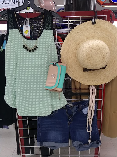 Thrift Store «Red Racks Thrift Store», reviews and photos, 1711 N Glenstone Ave, Springfield, MO 65803, USA