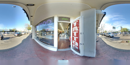 Tattoo Shop «Funhouse Tattoo», reviews and photos, 1453 Garnet Ave, San Diego, CA 92109, USA