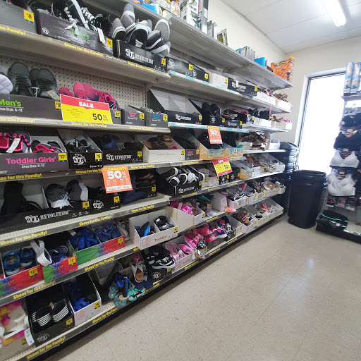 Discount Store «Dollar General», reviews and photos, 859 Nazareth Pike, Nazareth, PA 18064, USA