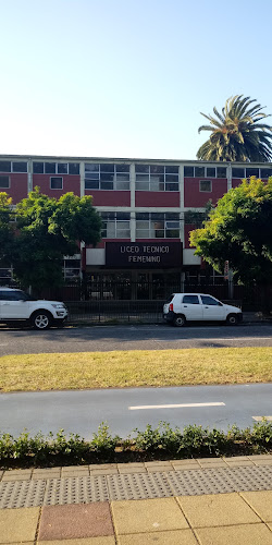 Liceo Técnico Femenino - Escuela