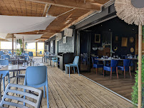 Atmosphère du Restaurant français Julie dans la cuisine à L'Aiguillon-la-Presqu'île - n°20